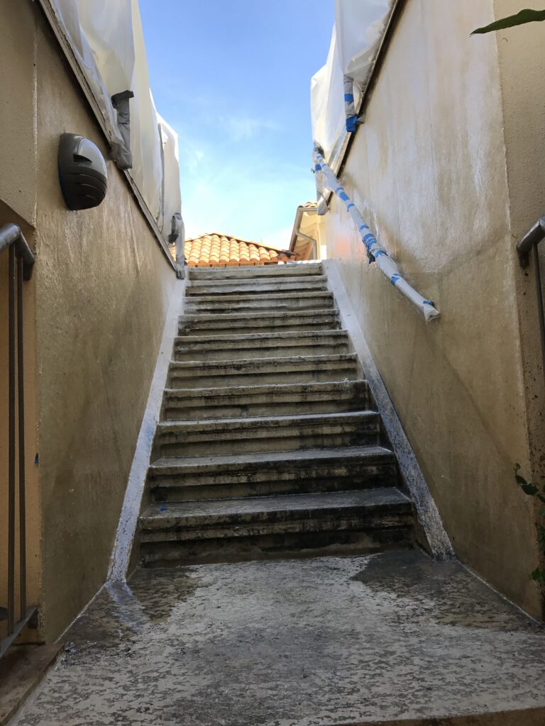 photo of stairs before remodeling